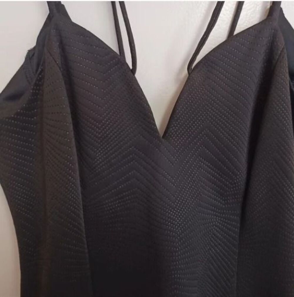 GUESS Los Angeles Little Black Dress cocktail double strap sz. 10 - Picture 2 of 5